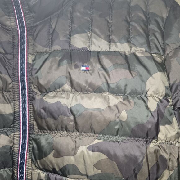 Tommy Hilfiger Men's Medium Camo Green Quilted Packable Puffer Jacket Duck Down - Picture 9 of 13